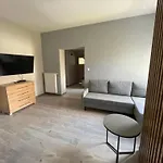 Przystanek Karpacz - Komuny Paryskiej 3
